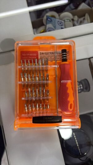 DESTORNILLADOR DE PRECISION CAJA