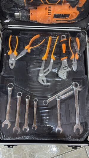 VALIJA DE HERRAMIENTAS VARIAS + TALADRO PERCUTOR