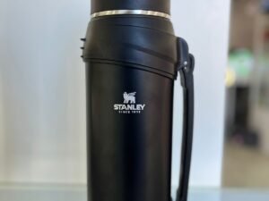 WhatsApp Image 2025-07-22 at 3.52.36 PM TERMO STANLEY 2.5 LT