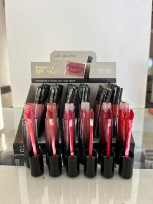 LIP GLOSS