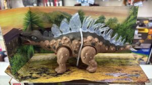 DINOSAURIO A PILAS CON LUCES Y SONIDO