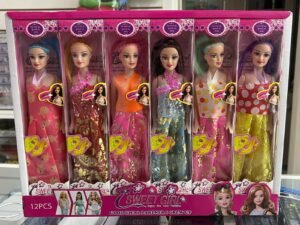 MUÑECAS CON VESTIDO DIFERENTES MODELOS