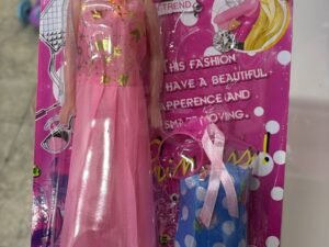 MUÑECA CON ACCESORIOS Y VESTIDO