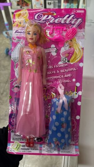 MUÑECA CON ACCESORIOS Y VESTIDO