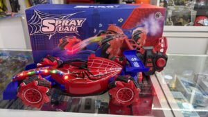 AUTO A CONTROL REMOTO CON SENSOR SPIDERMAN