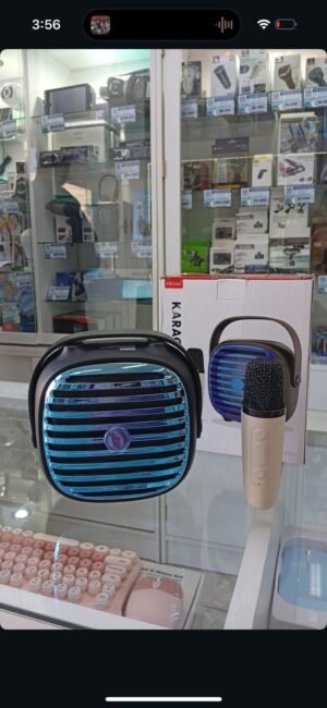 PARLANTE CON MICROFONO KARAOKE