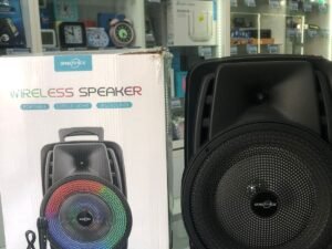 WhatsApp Image 2025-09-15 at 5.23.55 PM (1) PARLANTE 8" GREATNICE C / MICROFONO