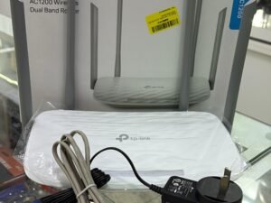 ROUTER TP LINK 4 ANTENAS