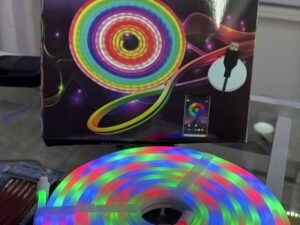 WhatsApp Image 2025-09-17 at 3.32.37 PM LUZ NEON RGB 5 METRROS BLUETOOTH