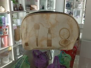 PORTA COSMETICO FORMA OVALADA