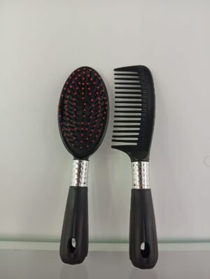 WhatsApp Image 2025-09-18 at 6.53.21 PM (1) CEPILLO MEDIANO + PEINE