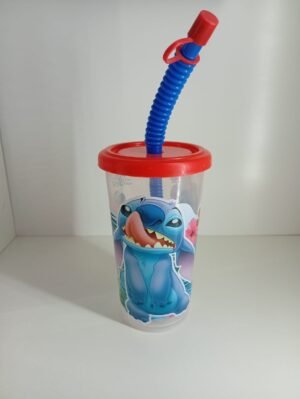 WhatsApp Image 2025-09-18 at 7.35.06 PM VASO PARA NIÑOS DE MICKEY MOUSE Y STICH CON TAPA Y BOMBILLA CORRUGADA