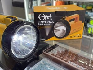 LINTERNA BUSCA HUELLAS 300 LUMENES