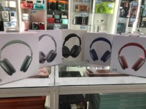 WhatsApp Image 2025-09-22 at 5.53.56 PM AURICULARES INALAMBRICOS P9 DIFERENTES COLORES