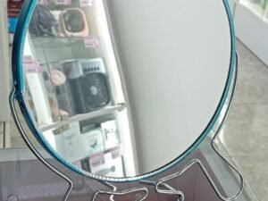 WhatsApp Image 2025-09-24 at 4.10.12 PM ESPEJO DE MESA GIRATORIO REDONDO DOBLE CARA CON ZOOM 7""