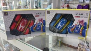 AUTO A CONTROL REMOTO CON LUCES