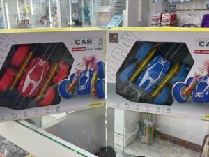 AUTO A CONTROL REMOTO CON LUCES