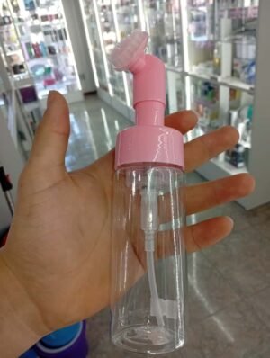 WhatsApp Image 2025-10-12 at 12.38.17 PM (1) BOTELLA DOSIFICADORA DE ESPUMA C/ CEPILLO DE SILICONA