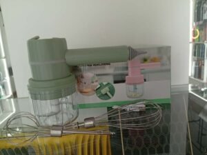 WhatsApp Image 2025-10-14 at 5.11.33 PM BATIDORA RECARGABLE CON PICADORA 3 EN 1