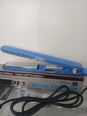 WhatsApp Image 2025-10-14 at 5.22.30 PM PLANCHA PARA PELO NANO TITANIUM 450°F