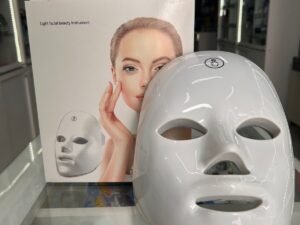 WhatsApp Image 2025-10-16 at 1.38.38 PM MASCARA FACIAL FOTOTERAPIA DE 7 COLORES