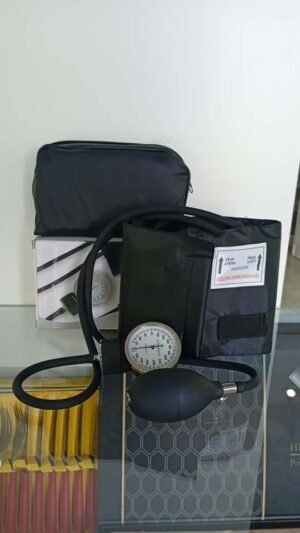 MEDIDOR DE PRESION ARTERIAL