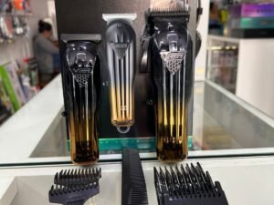 WhatsApp Image 2025-10-21 at 12.52.55 PM KIT MAQUINA BARBERIA CLIPPER TRIMMER V-646