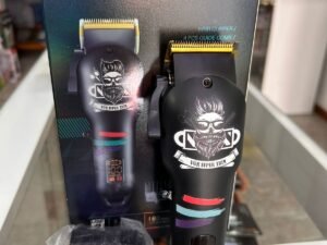 MAQUINA CORTA PELO CLIPPER V-699