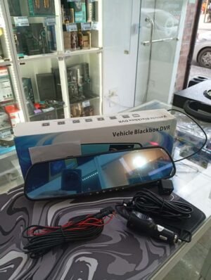 KIT DE CAMARA DVR P/ COCHE C/ PANTALLA DE 4,3" 1080P