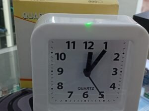 RELOJ DESPERTADOR ANALOGICO