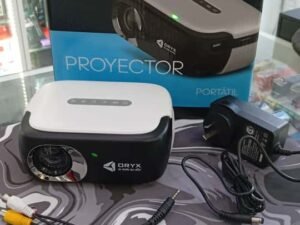 PROYECTOR LED PORTATIL FULL HD CONEXION HDMI + CONTROL REMOTO