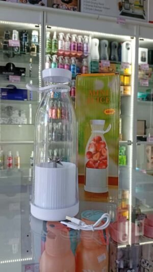 WhatsApp Image 2025-10-26 at 4.36.39 PM MINI LICUADORA DEPORTIVA TIPO BOTELLA