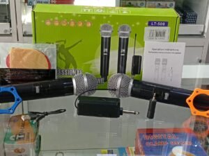 WhatsApp Image 2025-11-06 at 4.33.20 PM MICROFONO INALAMBRICO X2 CON PANTALLA LED RECARGABLE