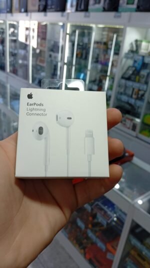 WhatsApp Image 2025-11-07 at 3.29.06 PM EARPODS CONECTOR LIGHTNING