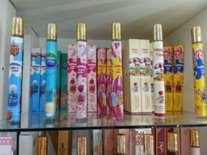 WhatsApp Image 2026-03-31 at 7.34.39 PM (2) PERFUMES ARABE LATTAFA EAU DE PARFUM 35ML LLEVANDO 2