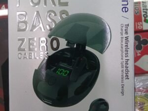 WhatsApp Image 2026-03-25 at 7.44.09 PM (3) AURICULARES INALAMBRICOS PRO ONE 5.3