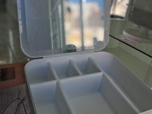MINI JOYERO ORGANIZADOR PORTATIL CON ESPEJO INCORPORADO EN LA TAPA